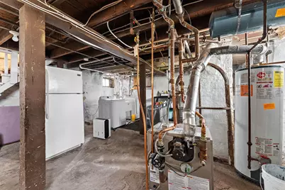 882 Aurora Avenue, Saint Paul, MN 55104 - Photo 17