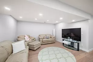 27755 Island View Rd, Shorewood, MN 55331 - Photo 23
