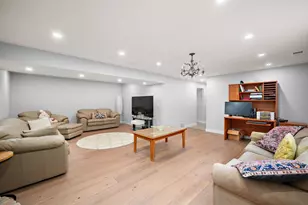 27755 Island View Rd, Shorewood, MN 55331 - Photo 21