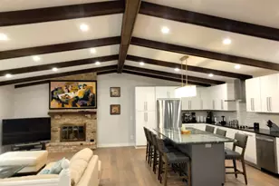 27755 Island View Rd, Shorewood, MN 55331 - Photo 5