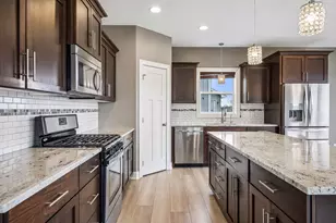 7050 69th Cir NE, Albertville, MN 55301 - Photo 13