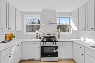 582 York Avenue, Saint Paul, MN 55130 - Photo 5