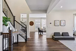 6631 Astilbe Ct, Minnetrista, MN 55331 - Photo 9