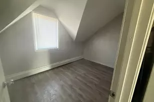 1204 E 7th St, Saint Paul, MN 55106 - Photo 9