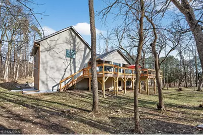 245 Dwinnell Avenue, Mahtomedi, MN 55115 - Photo 43