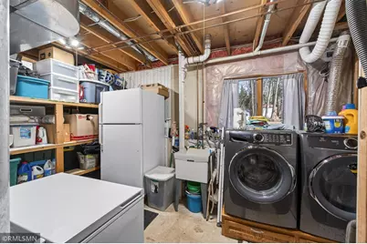 245 Dwinnell Avenue, Mahtomedi, MN 55115 - Photo 35