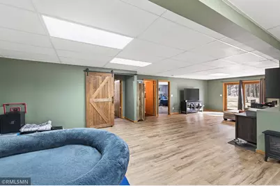 245 Dwinnell Avenue, Mahtomedi, MN 55115 - Photo 33