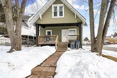 902 N 11th Avenue E, Duluth, MN 55805 - Photo 1