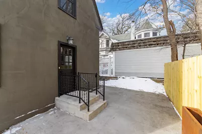 117 Arthur Avenue SE, Minneapolis, MN 55414 - Photo 5