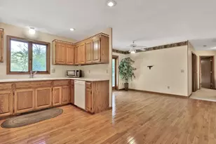 12316 288th St, Lindstrom, MN 55045 - Photo 9