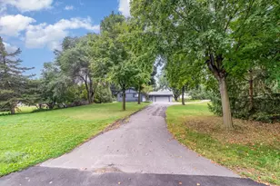 9340 Pierson Lake Dr, Chaska, MN 55318 - Photo 5