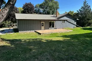 9340 Pierson Lake Dr, Chaska, MN 55318 - Photo 3