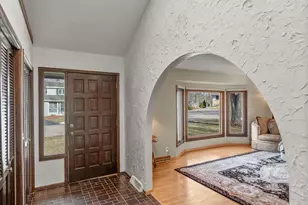 18725 28th Ave N, Plymouth, MN 55447 - Photo 9