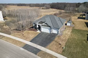 8088 Haywood Dr, Lino Lakes, MN 55014 - Photo 3