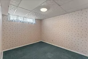 1511 Barclay St, Saint Paul, MN 55106 - Photo 35