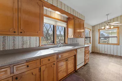 1511 Barclay Street, Saint Paul, MN 55106 - Photo 3