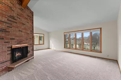 1511 Barclay Street, Saint Paul, MN 55106 - Photo 5