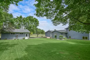 2407 Tranquility Dr, Saint Cloud, MN 56301 - Photo 9