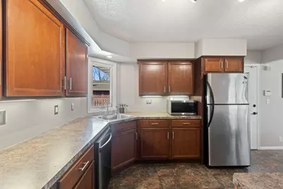 2325 Nokomis Avenue, Saint Paul, MN 55119 - Photo 7