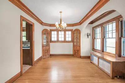 2657 Zenith Avenue N, Robbinsdale, MN 55422 - Photo 3