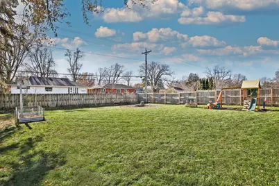 733 E Academy Street, Owatonna, MN 55060 - Photo 23