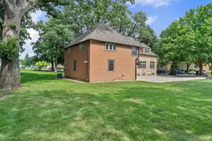 907 1st Dr NW, Austin, MN 55912 - Photo 9