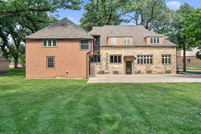 907 1st Drive NW, Austin, MN 55912 - Photo 7