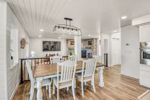 11494 Ravenswood Beach Rd, Detroit Lakes, MN 56501 - Photo 21