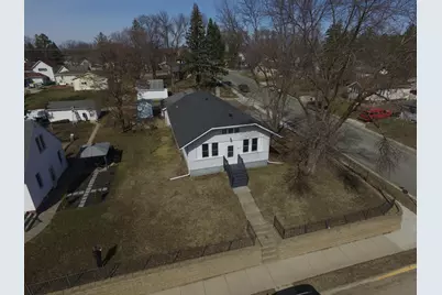 213 Boulevard Avenue NE, Montgomery, MN 56069 - Photo 29