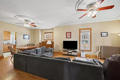 213 Boulevard Avenue NE, Montgomery, MN 56069 - Photo 3