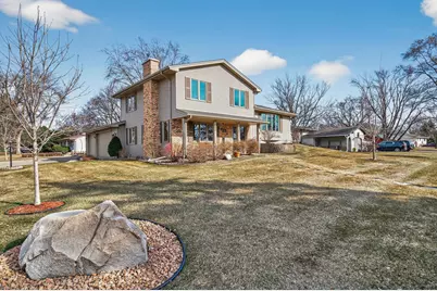 6331 Riverview Terrace NE, Fridley, MN 55432 - Photo 3