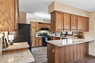 6331 Riverview Terrace NE, Fridley, MN 55432 - Photo 9