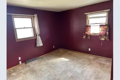 315 Lakeview Street S, Lake Benton, MN 56149 - Photo 9