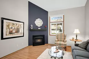 2571 Bedford Ct, Mendota Heights, MN 55120 - Photo 5