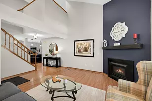 2571 Bedford Ct, Mendota Heights, MN 55120 - Photo 3