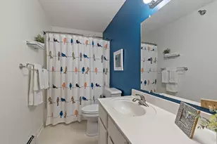 6085 Rowland Rd, Minnetonka, MN 55343 - Photo 17