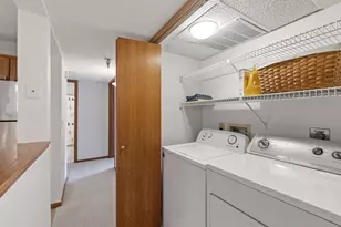 6085 Rowland Rd, Minnetonka, MN 55343 - Photo 11