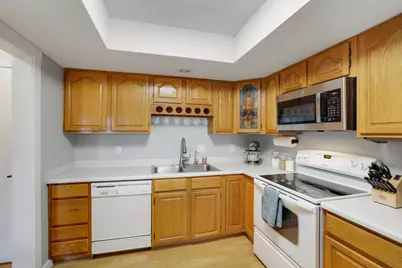 4710 58th Avenue N #107, Crystal, MN 55429 - Photo 11