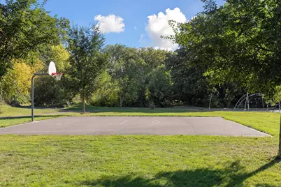 515 Farrell Street N, Maplewood, MN 55119 - Photo 21