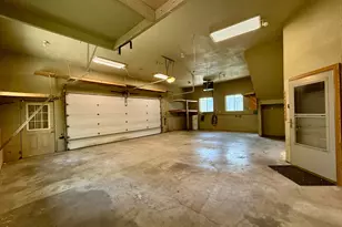 1907 S Shore Dr, Albert Lea, MN 56007 - Photo 25