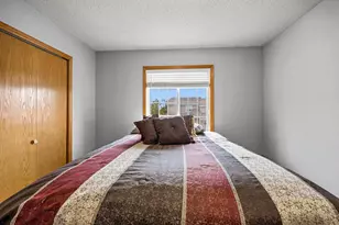 12975 Harriet Ave S, Burnsville, MN 55337 - Photo 11