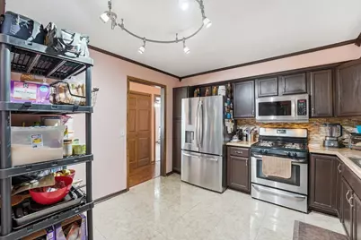 8309 Penn Avenue N, Brooklyn Park, MN 55444 - Photo 23