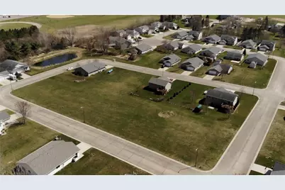 637 Oriole Lane, Eden Valley, MN 55329 - Photo 3