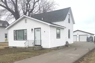 610 Hipple Ave, Henning, MN 56551 - Photo 1