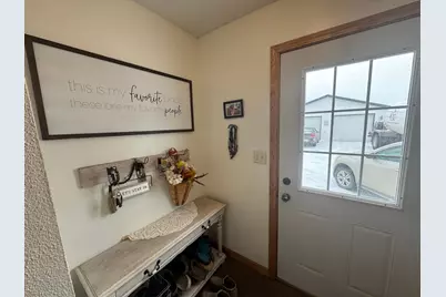 610 Hipple Avenue, Henning, MN 56551 - Photo 9