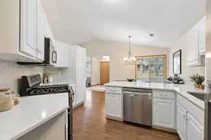 12545 Marion Ct, Rogers, MN 55374 - Photo 11