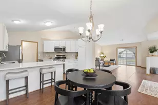 12545 Marion Ct, Rogers, MN 55374 - Photo 9