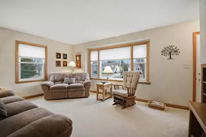 803 18th Street SW, Austin, MN 55912 - Photo 5