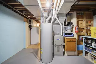 803 18th St SW, Austin, MN 55912 - Photo 37