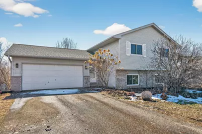 1275 10th Avenue SE, Cambridge, MN 55008 - Photo 1